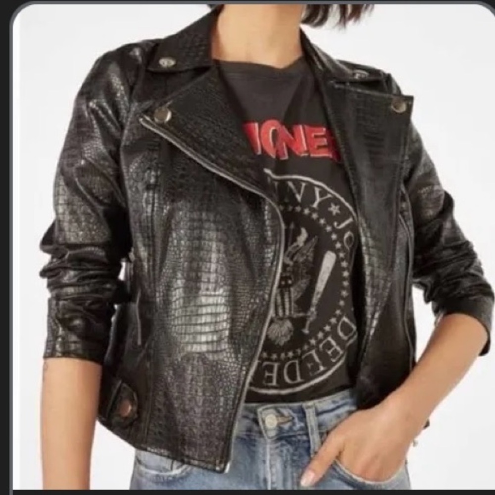 Modcloth black Crocodile Rock Moto leather Jacket with pockets coat